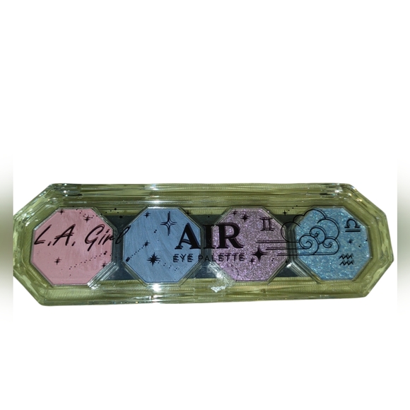 LA Girl Other - LA Girl Eye pallet Brand New G97909 Air